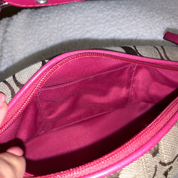 Coach Handbag - Picture 6 of 6